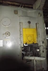 Presse à genouillère Barnaul KB8340 - 1000 tonne ID: S78559