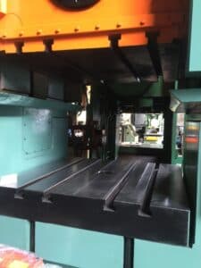 Presse à genouillère Barnaul KB8342 - 1600 tonne (Photo 4)