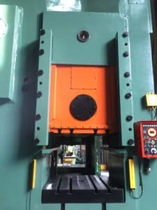 Presse à genouillère Barnaul KB8342 - 1600 tonne (Photo 7)
