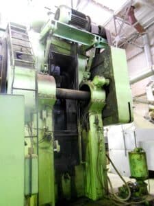 Presse de forgeage à chaud TMP Voronezh K8540 - 1000 tonne (Photo 9)