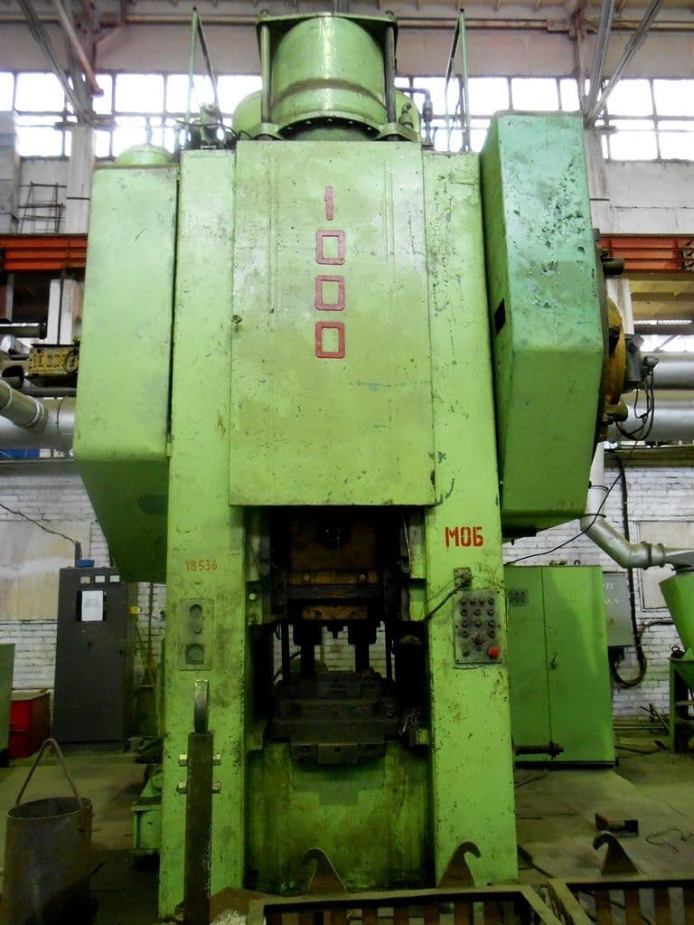 Presse de forgeage à chaud TMP Voronezh K8540 - 1000 tonne