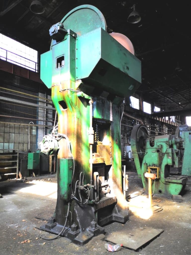 Presse à vis Boniardi LS 280 - 450 tonne