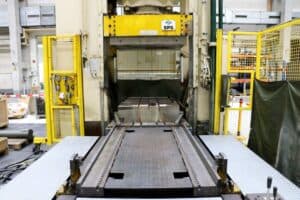 Presse hydraulique Siempelkamp IHF-Press 1250 - 1250 tonne (Photo 4)