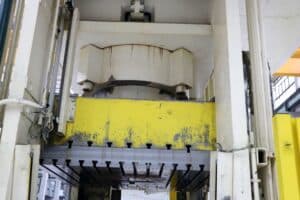 Presse hydraulique Siempelkamp IHF-Press 1250 - 1250 tonne (Photo 12)