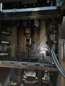 Presse de forgeage à chaud TMP Voronezh K8544 - 2500 tonne (Photo 2)