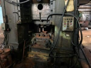 Presse de forgeage à chaud TMP Voronezh K8544 - 2500 tonne (Photo 19)