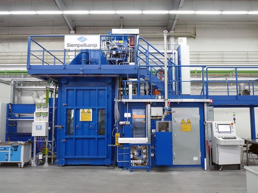 Presse hydraulique Siempelkamp 8 MN - 800 tonne