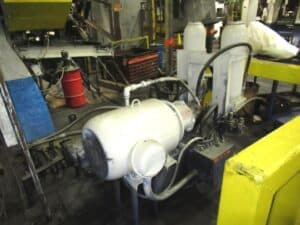Presse de forgeage à chaud Ajax 1300 MT - 1300 tonne (Photo 4)