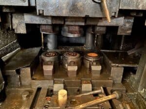 Presse de forgeage à chaud Smeral LZK 1000 P - 1000 tonne (Photo 6)