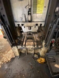Presse de forgeage à chaud Smeral LZK 1000 P - 1000 tonne (Photo 7)