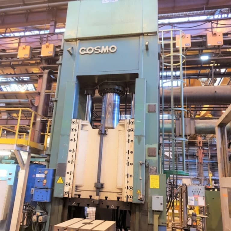 Presse hydraulique Cosmo 1000 MT - 1000 tonne