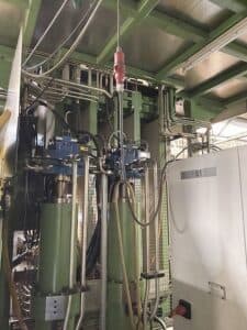 Presse hydraulique Schuler SHPS 50000 - 5000 tonne (Photo 13)