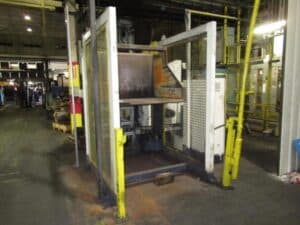 Presse de forgeage à chaud Manzoni SR1300 - 1300 tonne (Photo 1)