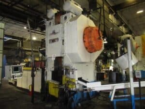 Presse de forgeage à chaud Manzoni SR1300 - 1300 tonne (Photo 11)