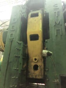 Presse de forgeage à chaud TMP Voronezh K8540 - 1000 tonne (Photo 1)
