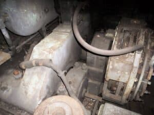 Presse d'ébavurage TMP Voronezh K9538 - 630 tonne (Photo 4)