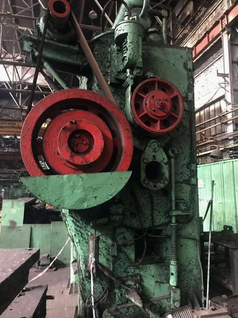 Presse de forgeage à chaud TMP Voronezh K863 - 1000 tonne