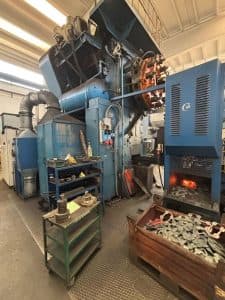 Presse de forgeage à chaud TMP Voronezh К04.038.842 - 1600 tonne (Photo 6)