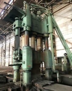 Presse de forgeage en matrice ouverte Dnepropress PA1343 - 2000 tonne ID: 75571