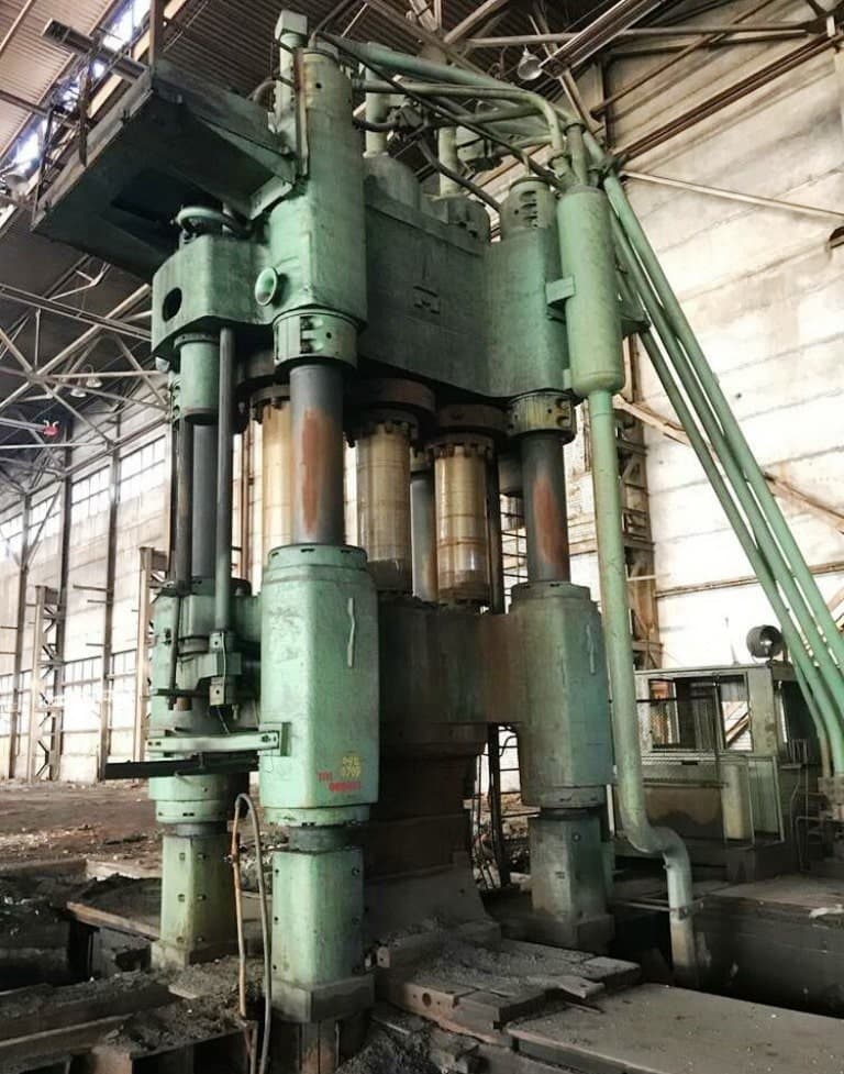 Presse de forgeage en matrice ouverte Dnepropress PA1343 - 2000 tonne