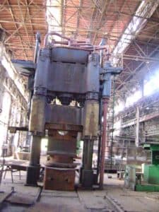 Presse de forgeage en matrice ouverte Dnepropress PA1343 - 2000 tonne (Photo 2)