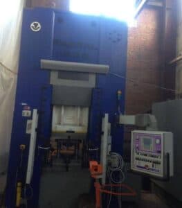 Presse à genouillère Smeral LL1000 - 1000 tonne ID: S79094