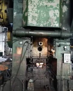Presse de forgeage à chaud TMP Voronezh K8544 - 2500 tonne (Photo 5)