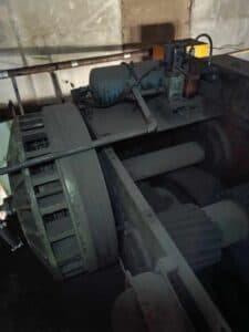 Presse d'ébavurage Zdas LU 250/800 - 250 tonne (Photo 1)