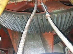 Presse d'ébavurage Zdas LU 250/800 - 250 tonne (Photo 2)