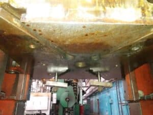 Presse d'ébavurage Zdas LU 250/800 - 250 tonne (Photo 6)