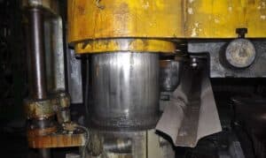 Presse de forgeage en matrice ouverte Dnepropress P3847 - 5000 tonne (Photo 8)
