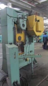 Presse à genouillère Barnaul KB8336 - 400 tonne ID: S79286