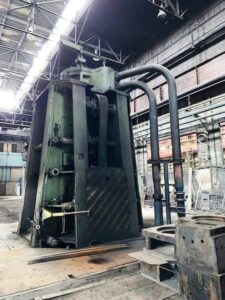 Marteau de forgeage à contrecoup ZTS Kosice UHG 4000 - 40 tonne (Photo 5)