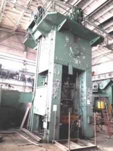 Presse d'ébavurage TMP Voronezh K2542 - 1600 tonne (Photo 7)