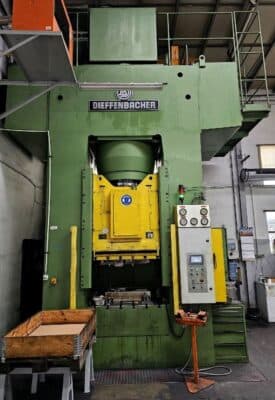 Presse hydraulique Dieffenbacher P0-F 1250A - 1250 tonne (Photo 4)
