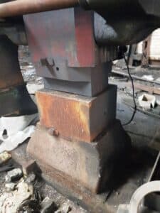 Marteau de forgeage en matrice ouverte TMP Voronezh M1343 - 2 tonne (Photo 1)