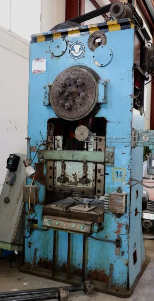 Presse d'ébavurage Smeral LKR 200/80 - 200 tonne