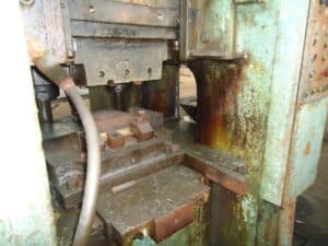 Presse de forgeage à chaud TMP Voronezh KB8040 - 1000 tonne (Photo 4)