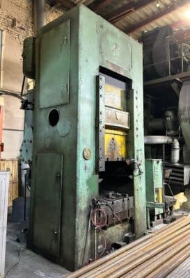 Presse à genouillère Barnaul K8342 - 1600 tonne ID: S91111