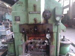 Presse à genouillère Grabener GK 360 - 360 tonne (Photo 4)