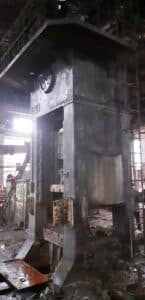 Presse d'ébavurage TMP Voronezh K9538 - 630 tonne (Photo 1)