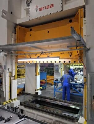 Presse d'estampage Arisa S2-400.FD - 400 tonne (Photo 8)