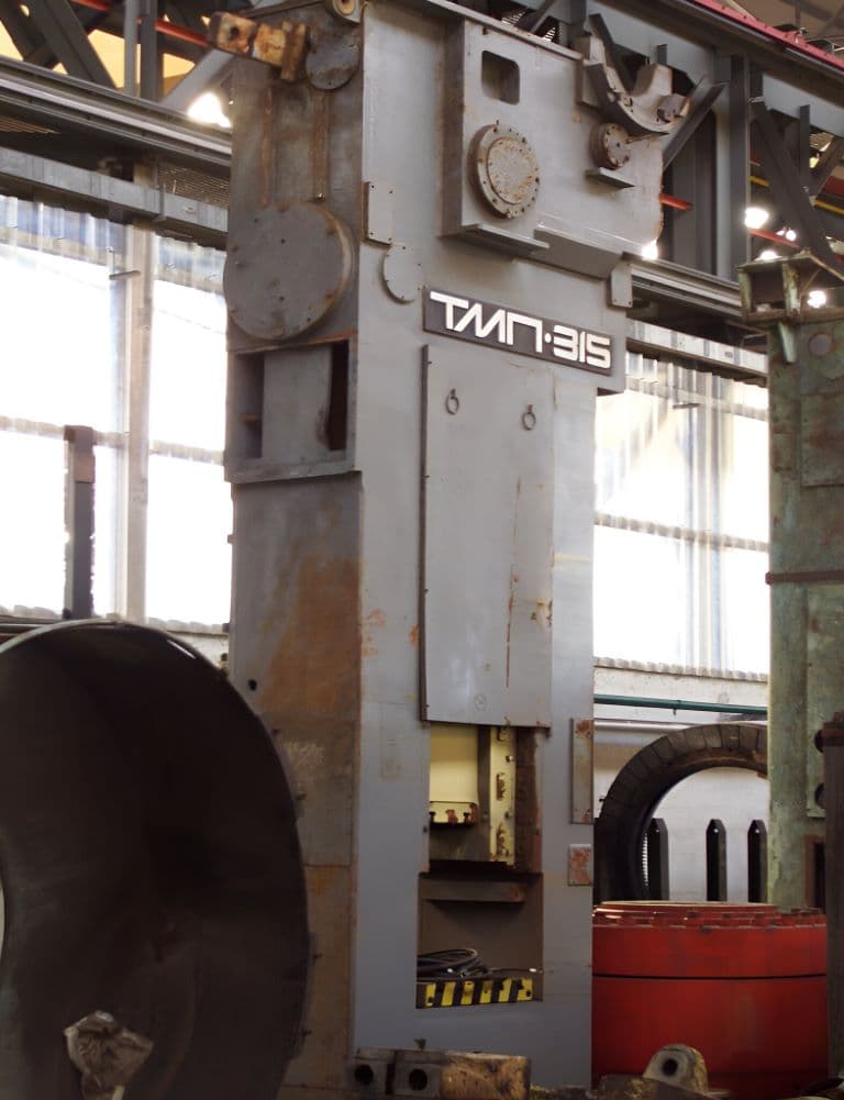 Presse d'estampage TMP Voronezh KA2035 - 315 tonne