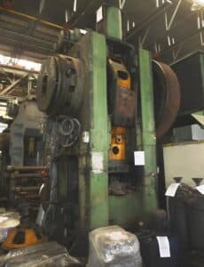 Presse de forgeage à chaud TMP Voronezh KB8040 - 1000 tonne ID: S89212
