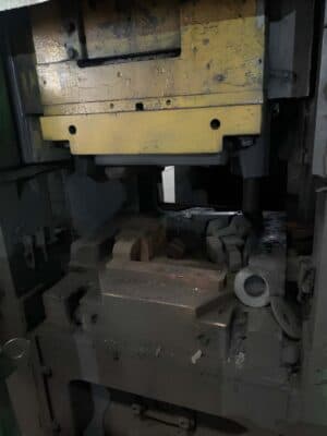 Presse de forgeage à chaud Smeral LZK 1000 - 1000 tonne (Photo 4)