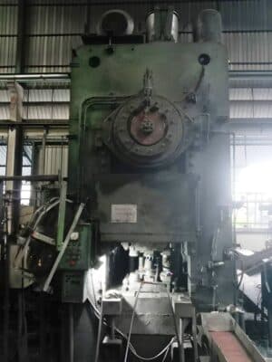 Presse de forgeage à chaud Smeral LZK 1600 P - 1600 tonne (Photo 6)
