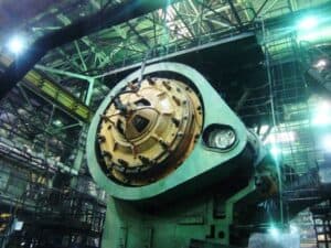 Presse de forgeage à chaud TMP Voronezh KB8046 - 4000 tonne (Photo 3)