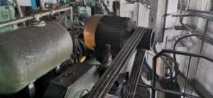 Presse d'ébavurage TMP Voronezh KA2534 - 250 tonne (Photo 9)