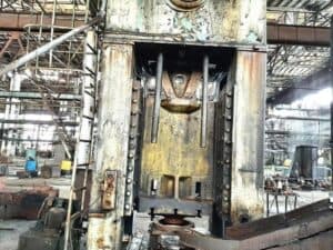 Presse d'ébavurage TMP Voronezh K9538 - 630 tonne ID: 75850