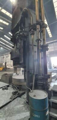 Presse de forgeage en matrice ouverte JSW 2500 MT - 2500 tonne (Photo 1)